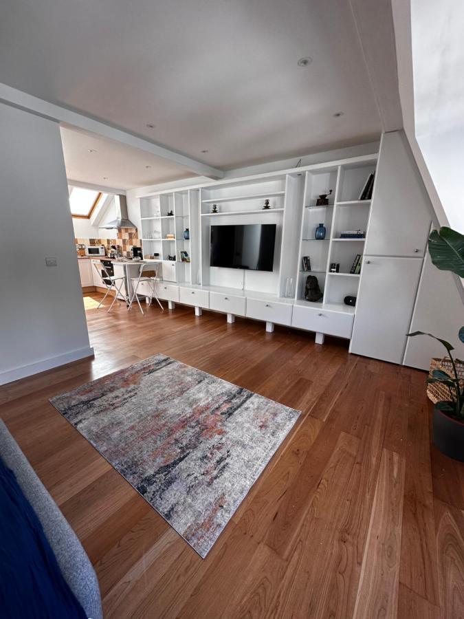 Studio Flat In The Heart Of Hampstead, 런던 외부 사진